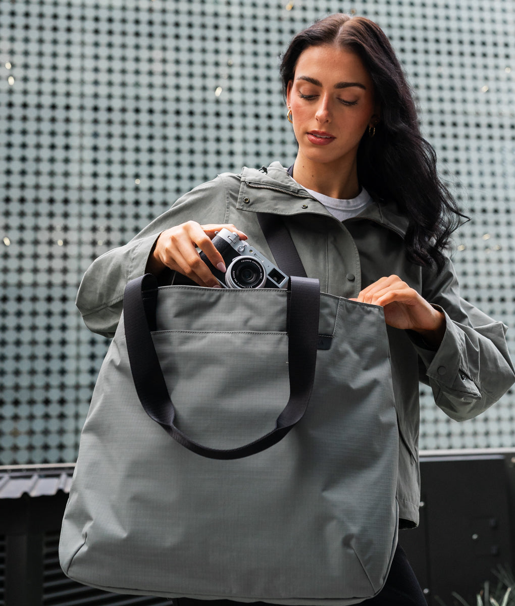 Large Durable Tote Bag for Travel & Beach - Elements Tote (L)