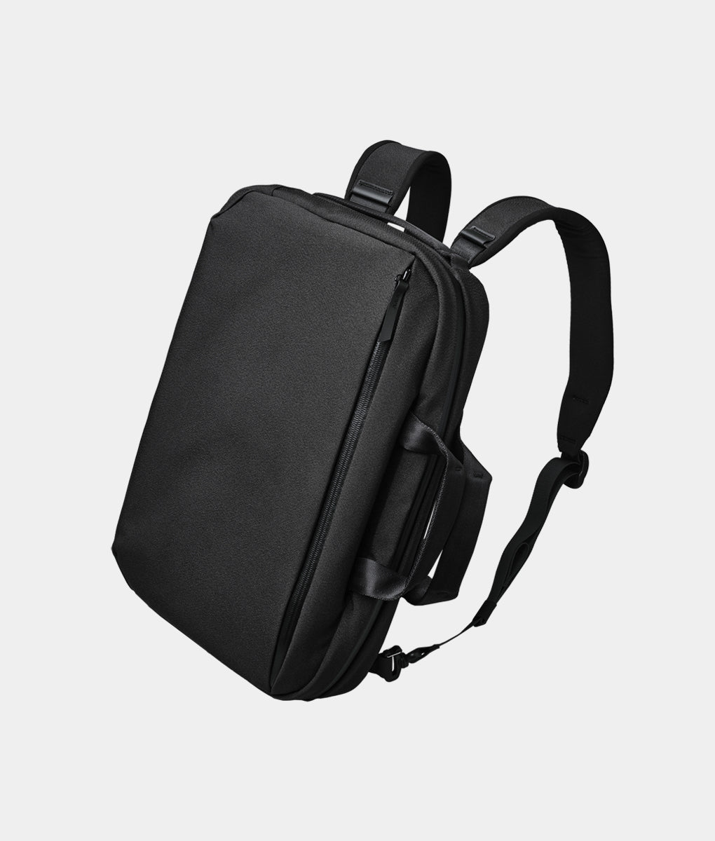 Elements Tech Brief Pro - Eco-Friendly Laptop Bag for Commuters